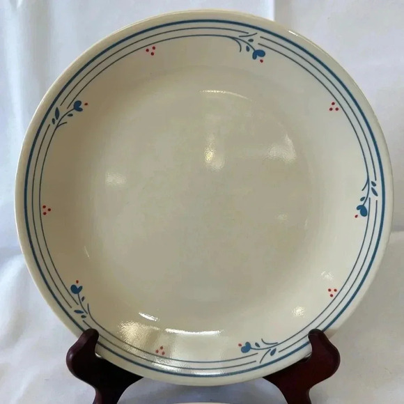 Corelle Country Violets Dinner Plates 10.25” - Picture 2 of 3